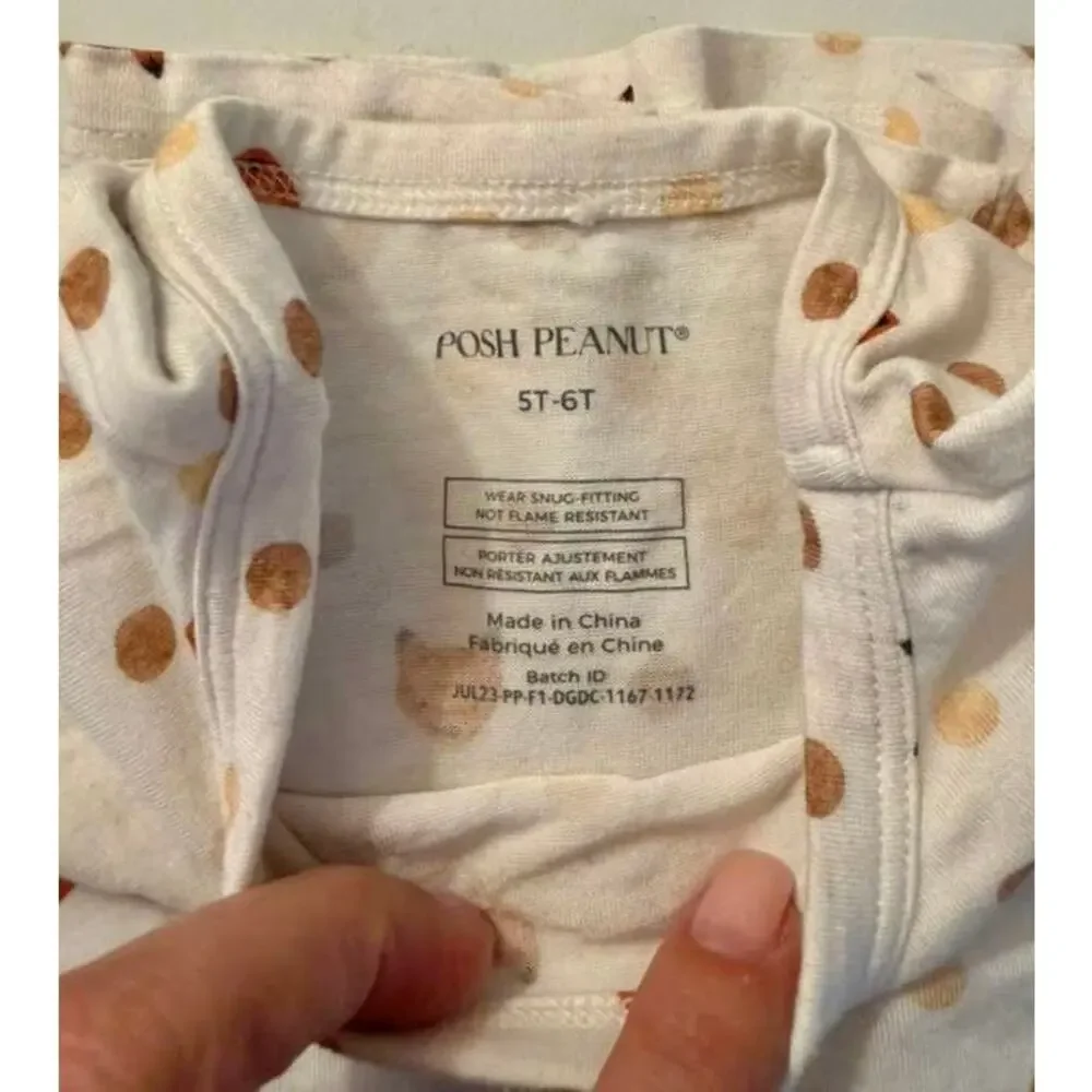 POSH PEANUT kid's long sleeve pajama set in lionel fox print sz. 5-6T